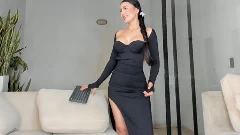 Ameliajones online show from May 19, 1:56 am