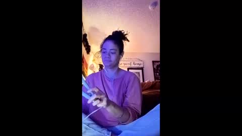 Snapshot of ameliajoshphine chatting on January 5, 5:27 pm ameliajoshphine online show from January 5, 5:27 pm