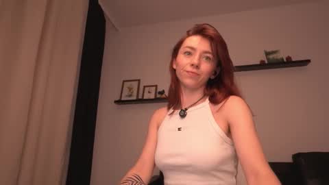 Snapshot of ameliamber0 chatting on September 23, 4:21 pm Amelia   online show from September 23, 4:21 pm