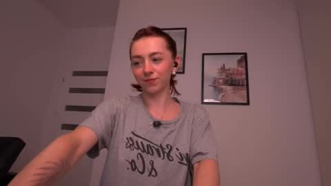 Snapshot of ameliamber0 chatting on October 1, 2:23 pm Amelia   online show from October 1, 2:23 pm