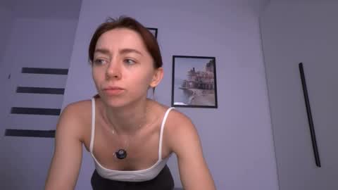 Snapshot of ameliamber0 chatting on October 5, 8:23 am Amelia   online show from October 5, 8:23 am