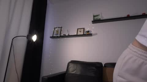 Amelia   online show from April 2, 2:04 pm