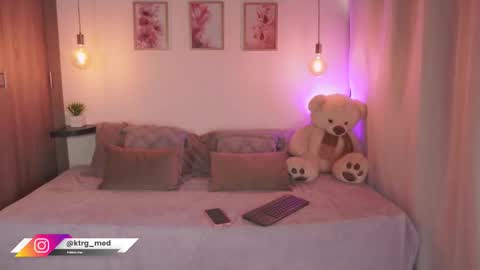    online show from September 22, 7:16 pm