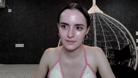 ameliebanshee online show from October 13, 2:50 pm