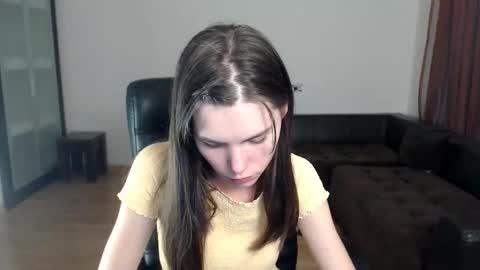 Snapshot of ameliereve chatting on September 22, 4:09 pm Amelie online show from September 22, 4:09 pm