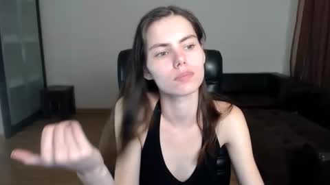 Snapshot of ameliereve chatting on September 24, 5:05 pm Amelie online show from September 24, 5:05 pm