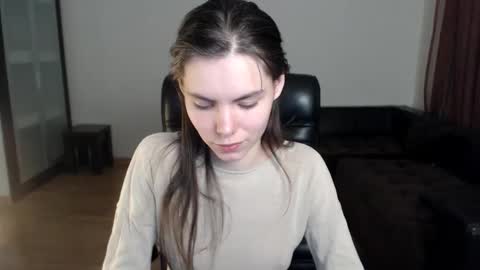 Snapshot of ameliereve chatting on October 13, 5:35 pm Amelie online show from October 13, 5:35 pm