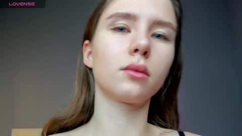 Ameliia castro online show from December 9, 3:07 am