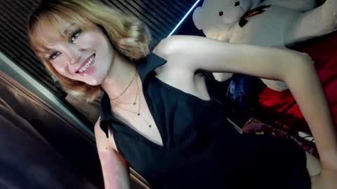 Snapshot of amelinckx chatting on January 4, 5:58 pm amelinckx online show from January 4, 5:58 pm