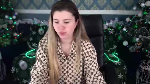 amellymillyy online show from January 8, 1:57 pm