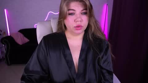 Alina online show from November 17, 2:01 pm