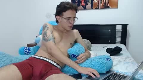 Lucian online show from December 17, 8:54 pm