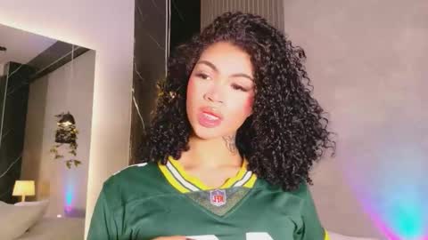 Snapshot of americapaz chatting on March 15, 1:55 am americapaz online show from March 15, 1:55 am