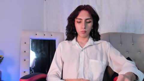Snapshot of amethyst_01_ chatting on December 11, 1:47 am amethyst_01_ online show from December 11, 1:47 am