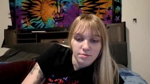 amethystmoon18 online show from March 5, 6:48 pm