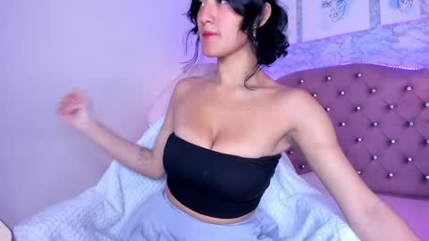      online show from January 7, 7:17 pm