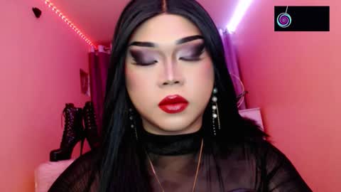 Queen Mireska online show from October 18, 3:02 pm