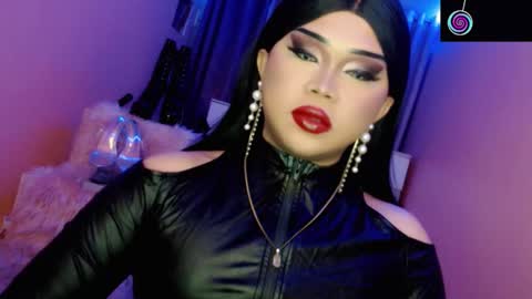 Queen Mireska online show from February 17, 3:19 pm