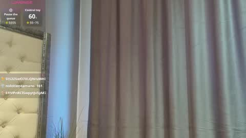 amiellarose online show from April 23, 12:29 pm