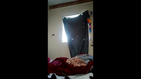 amileamariestar online show from February 10, 6:45 pm