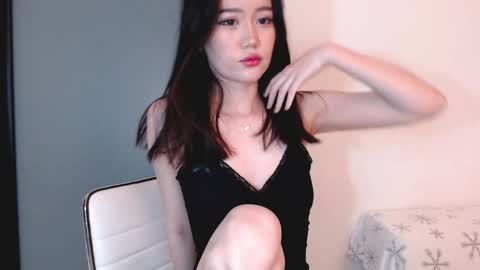 Snapshot of amiliyan chatting on December 15, 10:07 am AmiliYan online show from December 15, 10:07 am