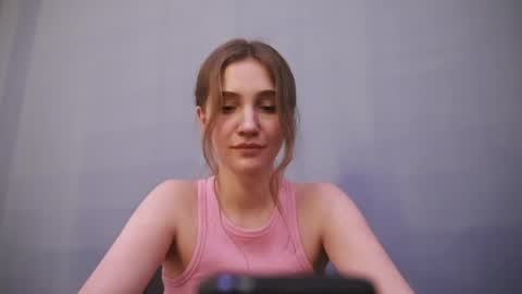 Snapshot of amillygil chatting on April 7, 5:13 pm Emily online show from April 7, 5:13 pm