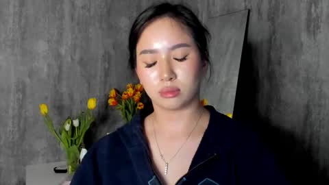 Snapshot of amina_artin chatting on March 10, 6:12 pm Amina online show from March 10, 6:12 pm