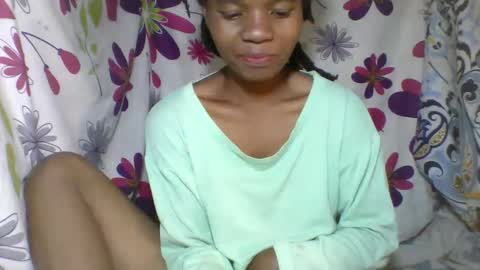 Snapshot of aminah01 chatting on April 3, 10:19 pm aminah01 online show from April 3, 10:19 pm