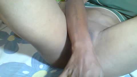 aminah01 online show from April 23, 7:41 am