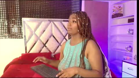 Snapshot of amiranast_ chatting on March 20, 3:06 pm Amira online show from March 20, 3:06 pm