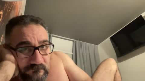 Snapshot of amirsds3298129 chatting on February 2, 5:22 pm amirsds3298129 online show from February 2, 5:22 pm