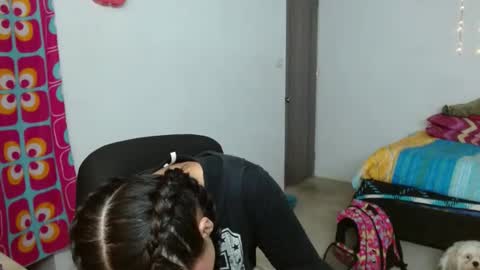 amitlu_ online show from October 6, 4:15 pm