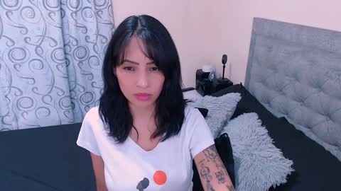 Snapshot of ammanda_ chatting on December 28, 12:04 am diana online show from December 28, 12:04 am