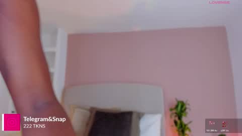 Snapshot of ammy_brown_ chatting on March 20, 7:41 pm AMMY online show from March 20, 7:41 pm