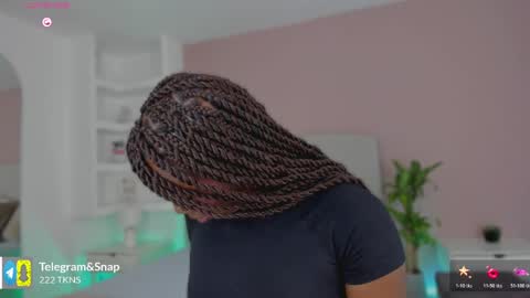 Snapshot of ammy_brown_ chatting on May 28, 7:33 pm AMMY online show from May 28, 7:33 pm