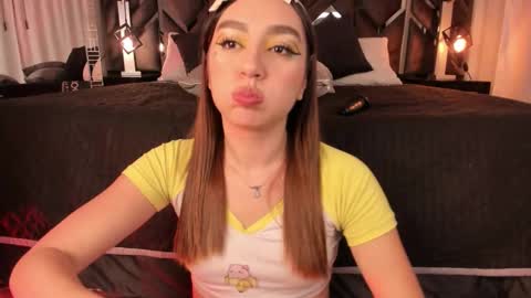 ammy_glow online show from October 14, 4:13 am