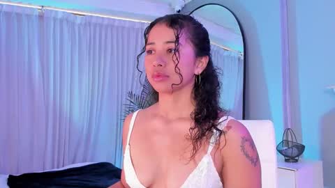 Snapshot of ammy_nova chatting on September 19, 7:47 pm Ammy Nova online show from September 19, 7:47 pm