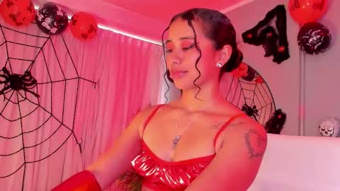 Snapshot of ammy_nova chatting on October 28, 8:33 pm Ammy Nova online show from October 28, 8:33 pm