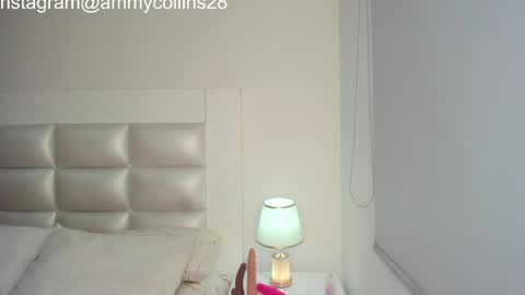 Snapshot of ammycollins28 chatting on June 7, 5:27 pm online show from June 7, 5:27 pm