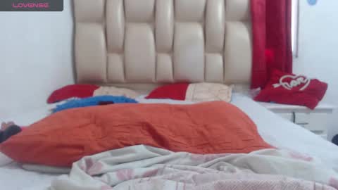 Snapshot of ammyloovee chatting on February 13, 5:31 pm Ammy online show from February 13, 5:31 pm