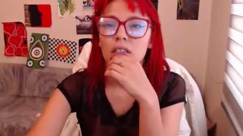 yisel online show from September 18, 5:15 pm