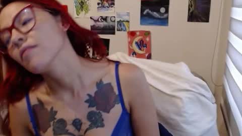 yisel online show from October 6, 9:23 pm