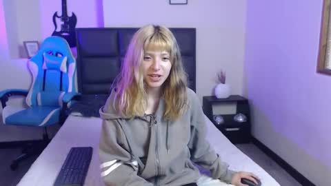 Amnesia online show from October 13, 5:13 pm