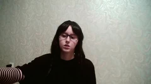 Amomira online show from May 9, 2:55 pm