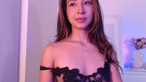 Snapshot of amonet_x chatting on March 27, 8:48 am Sophi online show from March 27, 8:48 am