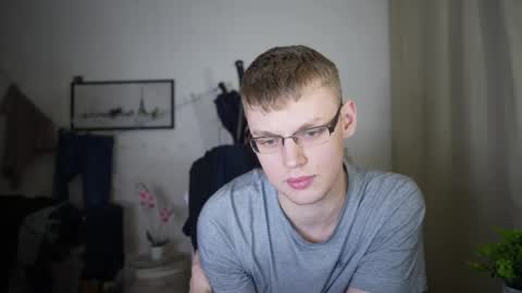 Andrew Amor online show from February 11, 11:54 pm