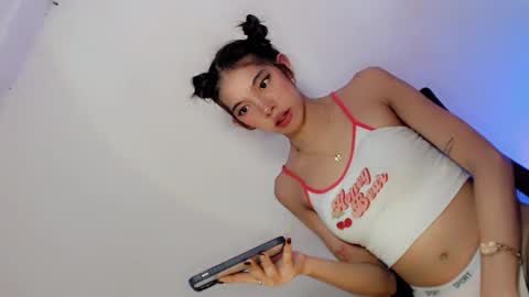 Belle Tylor online show from January 25, 6:45 am