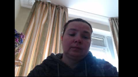 amorelara online show from September 28, 8:31 am