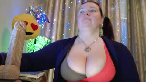 amorelara online show from March 12, 9:48 am