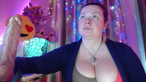 amorelara online show from March 27, 9:53 am